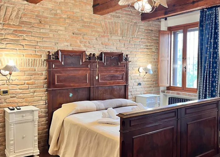 Corte Arcangeli 3* فيرّارا