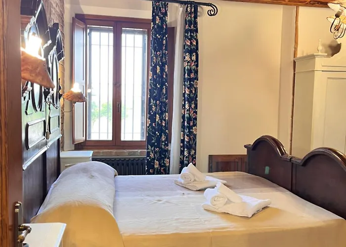 Corte Arcangeli פררה