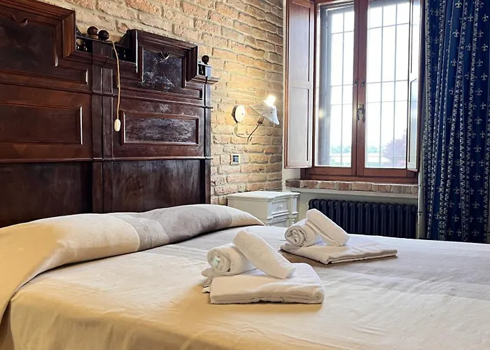 Corte Arcangeli פררה